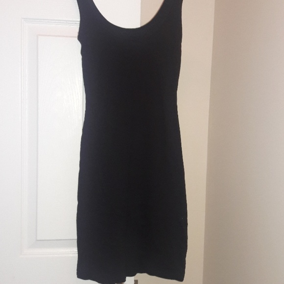 Little black dress 🖤😍 - Picture 3 of 5